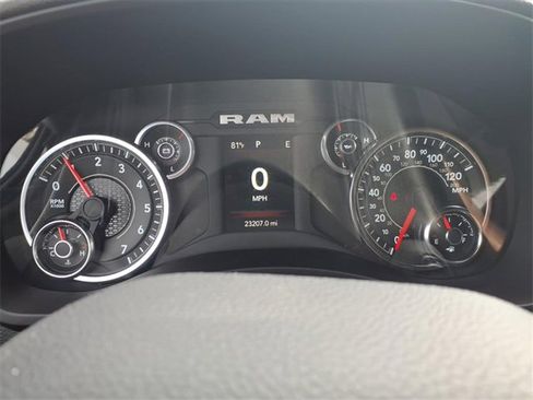 Used 2024 RAM 2500 Big Horn w/ Bed Utility Group image 26