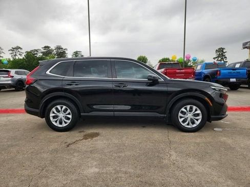 Used 2023 Honda CR-V LX image 4