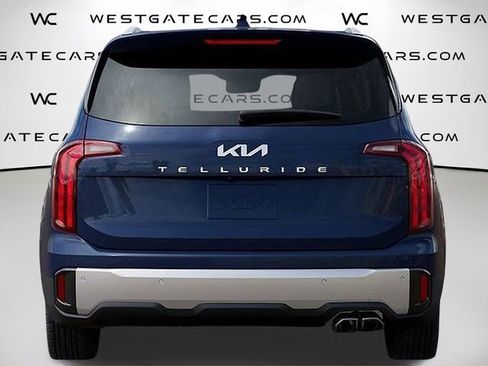 New 2025 Kia Telluride S image 23