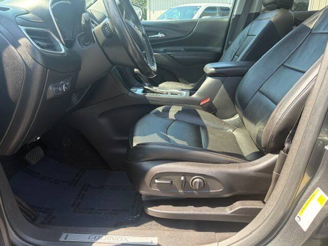 Used 2019 Chevrolet Equinox Premier AWD/4WD image 13