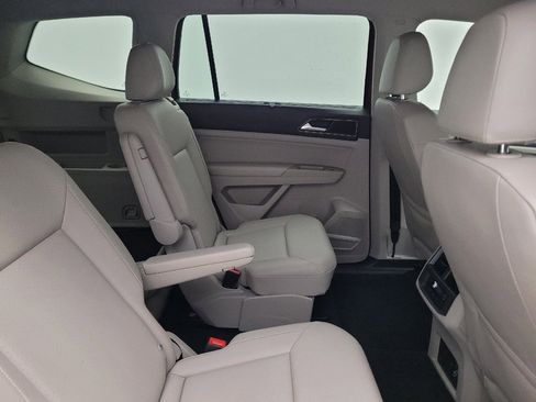 Used 2019 Volkswagen Atlas SE w/ Towing Package AWD/4WD image 19