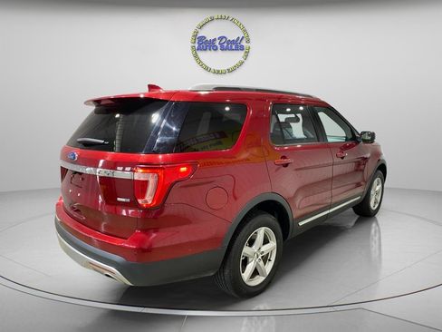 Used 2016 Ford Explorer XLT w/ Equipment Group 202A AWD/4WD image 5