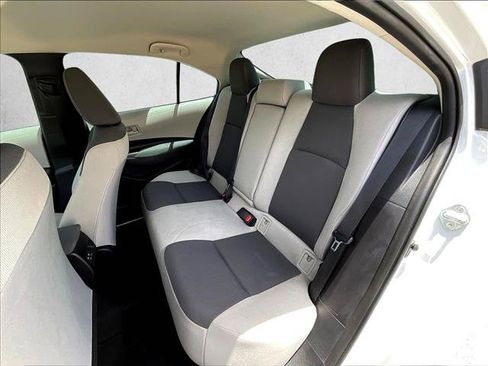 Used 2024 Toyota Corolla LE FWD image 27