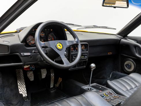 Used 1988 Ferrari 328 GTS image 4