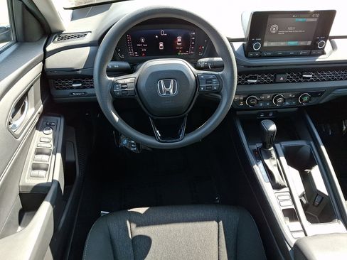 Used 2024 Honda Accord EX image 11