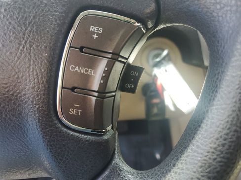 Used 2009 Hyundai Sonata GLS FWD image 14