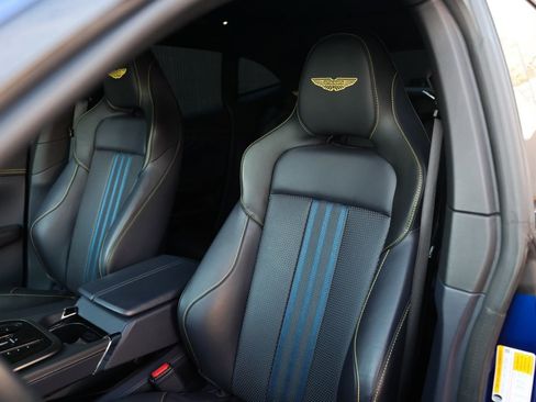 Used 2025 Aston Martin DBX 707 image 2