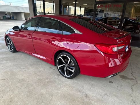 Used 2021 Honda Accord Sport Special Edition image 6