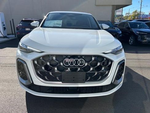 New 2025 Audi Q5 Premium Plus image 8