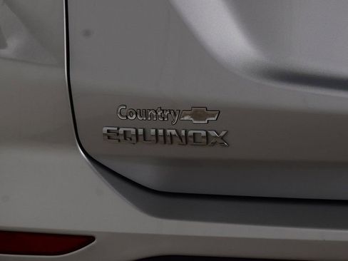 Used 2022 Chevrolet Equinox LT AWD/4WD image 23
