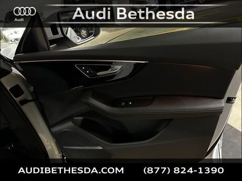 Certified 2025 Audi Q8 Premium Plus image 31