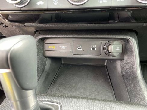 Used 2025 Honda Civic Sport image 20