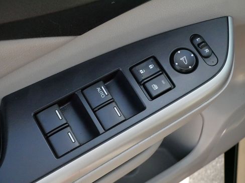 Used 2014 Honda CR-V EX-L image 19