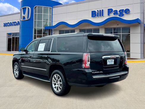 Used 2019 GMC Yukon XL Denali AWD/4WD image 2