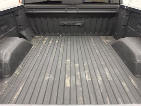 Used 2021 GMC Sierra 1500 AT4 w/ AT4 Value Package AWD/4WD image 16