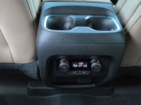 New 2026 Buick Enclave Preferred w/ Power Package AWD/4WD image 27