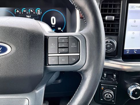 Used 2023 Ford F150 Lariat image 27