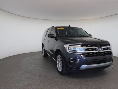 Used 2024 Ford Expedition Limited AWD/4WD image 29