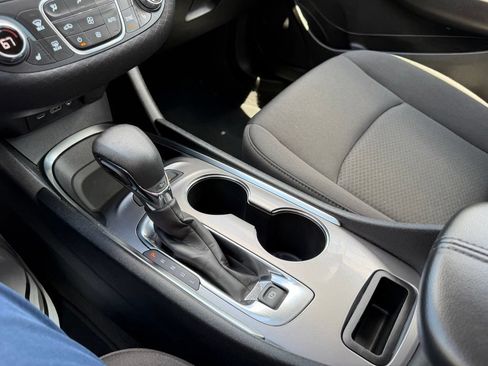 Used 2024 Chevrolet Malibu LT FWD image 28