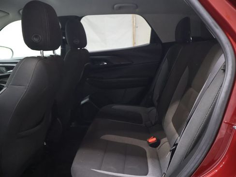 Used 2022 Chevrolet TrailBlazer LT w/ Convenience Package FWD image 13