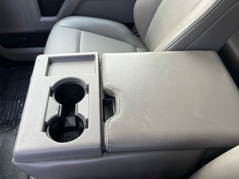 Used 2022 Ford F250 XL w/ Power Equipment Group image 22