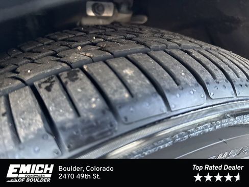 Used 2024 Audi e-tron GT Premium Plus w/ Performance Package image 29