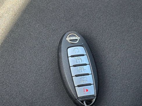 Used 2025 Nissan Altima 2.5 SV FWD image 21