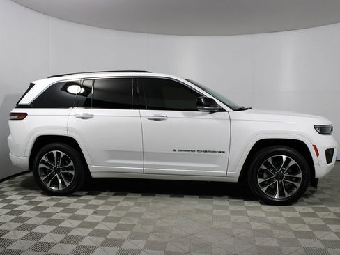 Used 2022 Jeep Grand Cherokee Overland image 44
