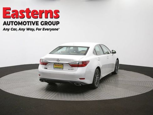 Used 2017 Lexus ES 350 w/ Navigation System Package FWD image 44