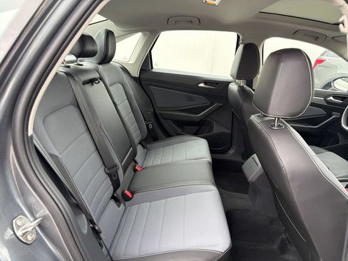 Used 2025 Volkswagen Jetta SE w/ Sunroof Package FWD image 50