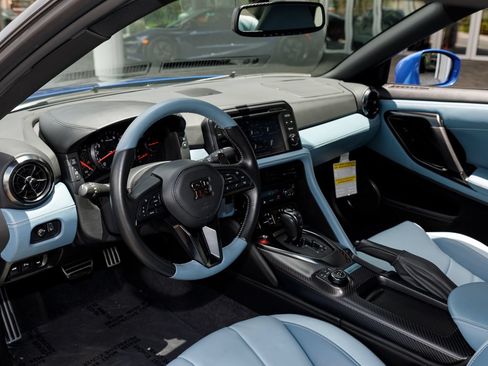 Used 2024 Nissan GT-R AWD/4WD image 48