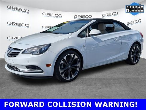 Used 2018 Buick Cascada Premium image 3
