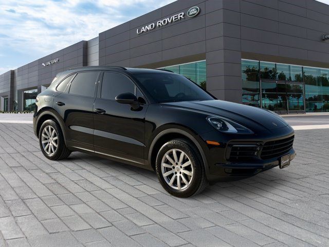 Used 2021 Porsche Cayenne w/ Premium Package AWD/4WD image 7