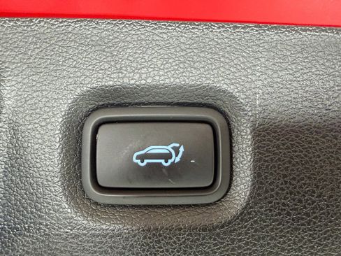 Used 2023 Hyundai Santa Fe SEL w/ Cargo Package image 32