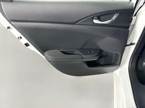 Used 2019 Honda Civic EX image 26