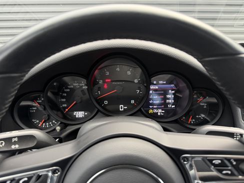 Certified 2018 Porsche 911 Carrera T RWD image 23