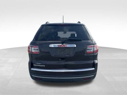 Used 2015 GMC Acadia SLE image 5
