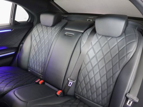 Used 2023 Mercedes-Benz S 580 S 580 image 25