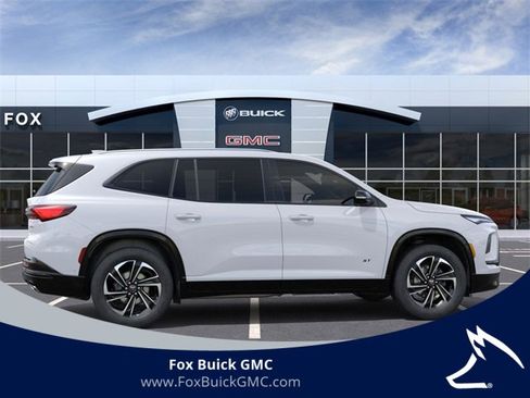 Used 2026 Buick Enclave Sport Touring w/ Power Package image 5