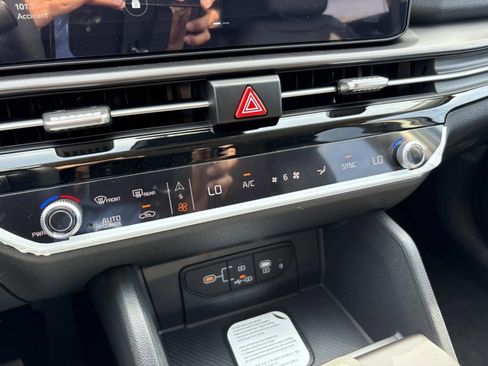 New 2026 Kia Sportage EX FWD image 28