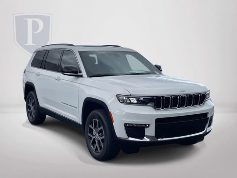 New 2025 Jeep Grand Cherokee L Limited w/ Luxury Tech Group II AWD/4WD image 1