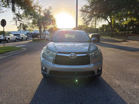 Used 2015 Toyota Highlander Plus image 8