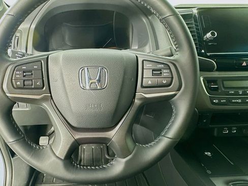 New 2026 Honda Ridgeline RTL image 17