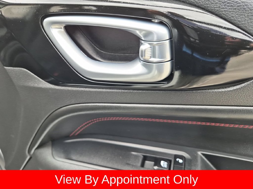 Used 2025 Jeep Compass Trailhawk AWD/4WD image 32