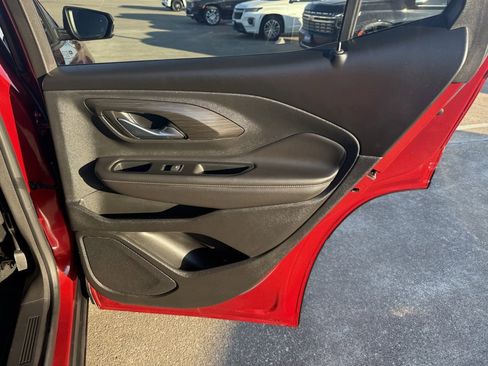 Used 2022 GMC Terrain SLT w/ Infotainment Package II image 41