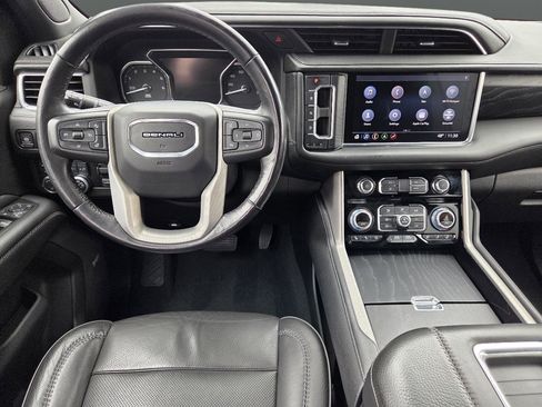 Used 2021 GMC Yukon Denali w/ Denali Ultimate Package AWD/4WD image 27