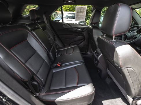Used 2023 Chevrolet Equinox RS w/ RS Leather Package AWD/4WD image 31