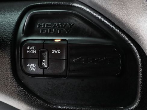Used 2024 RAM 3500 Laramie w/ Night Edition AWD/4WD image 38