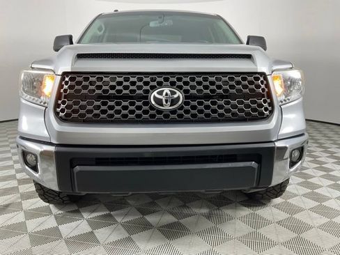 Used 2017 Toyota Tundra SR5 w/ SR5 Upgrade Package RWD image 10