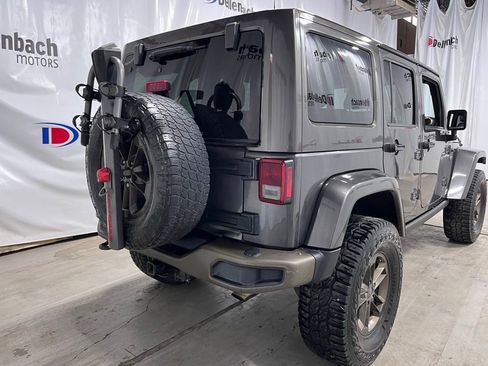 Used 2016 Jeep Wrangler Unlimited Sahara AWD/4WD image 6